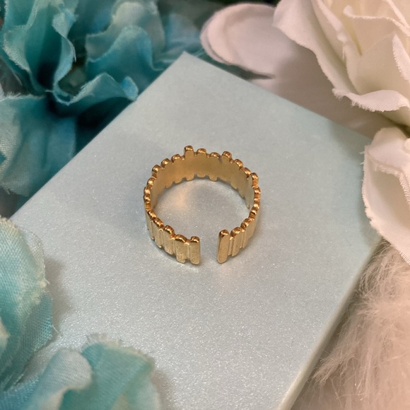 Turquoise & Gold Offset Accent Ring NEW! - Picture 4 of 5